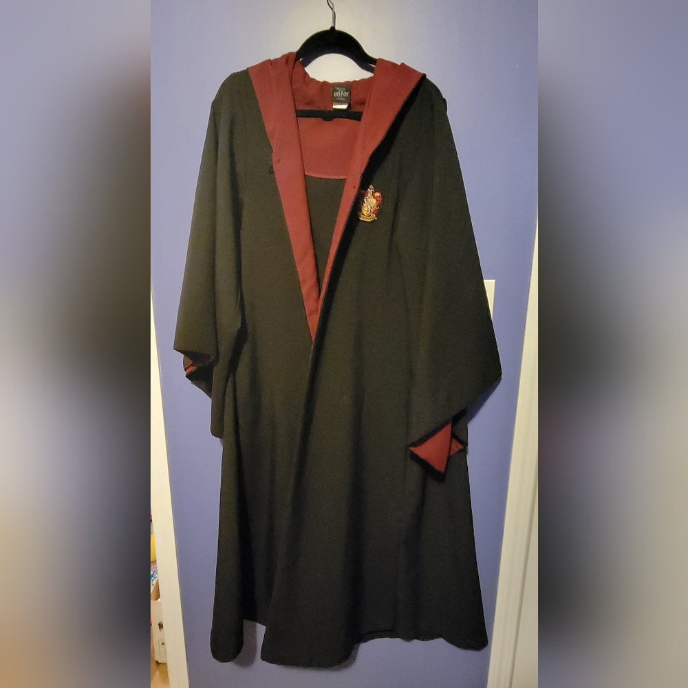 Authentic Official Gryffindor Robe